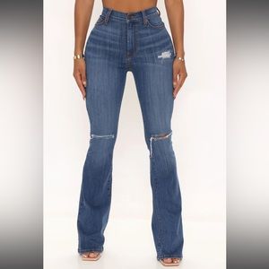 Fashion Nova Luxurious High Waisted Super Stretch Tall Flare Jeans Size 14